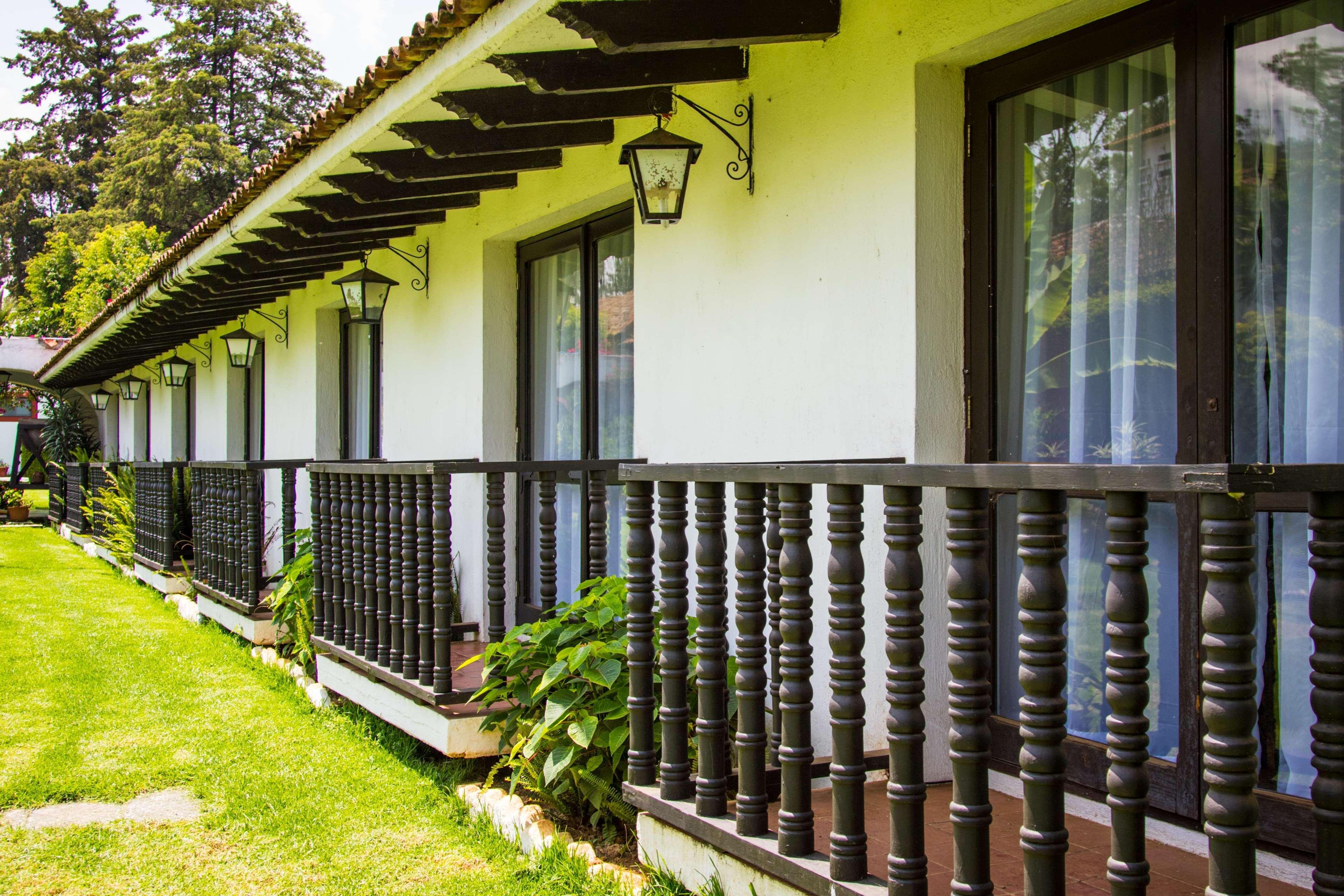 Best Western Plus Posada De Don Vasco Patzcuaro Exterior photo
