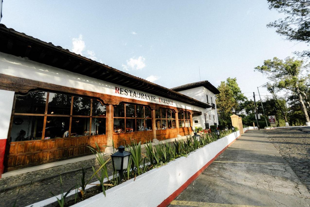 Best Western Plus Posada De Don Vasco Patzcuaro Exterior photo Restaurant in San Marcos